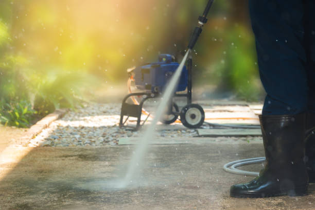 Best Spring Cleaning  in Rainbow Park, FL